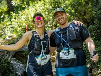 Coureurs heureux sur le parcours