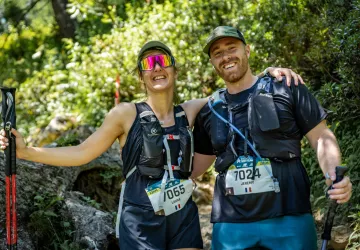 Coureurs heureux sur le parcours