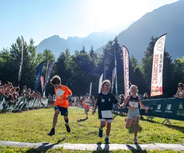 mini cross 2026
